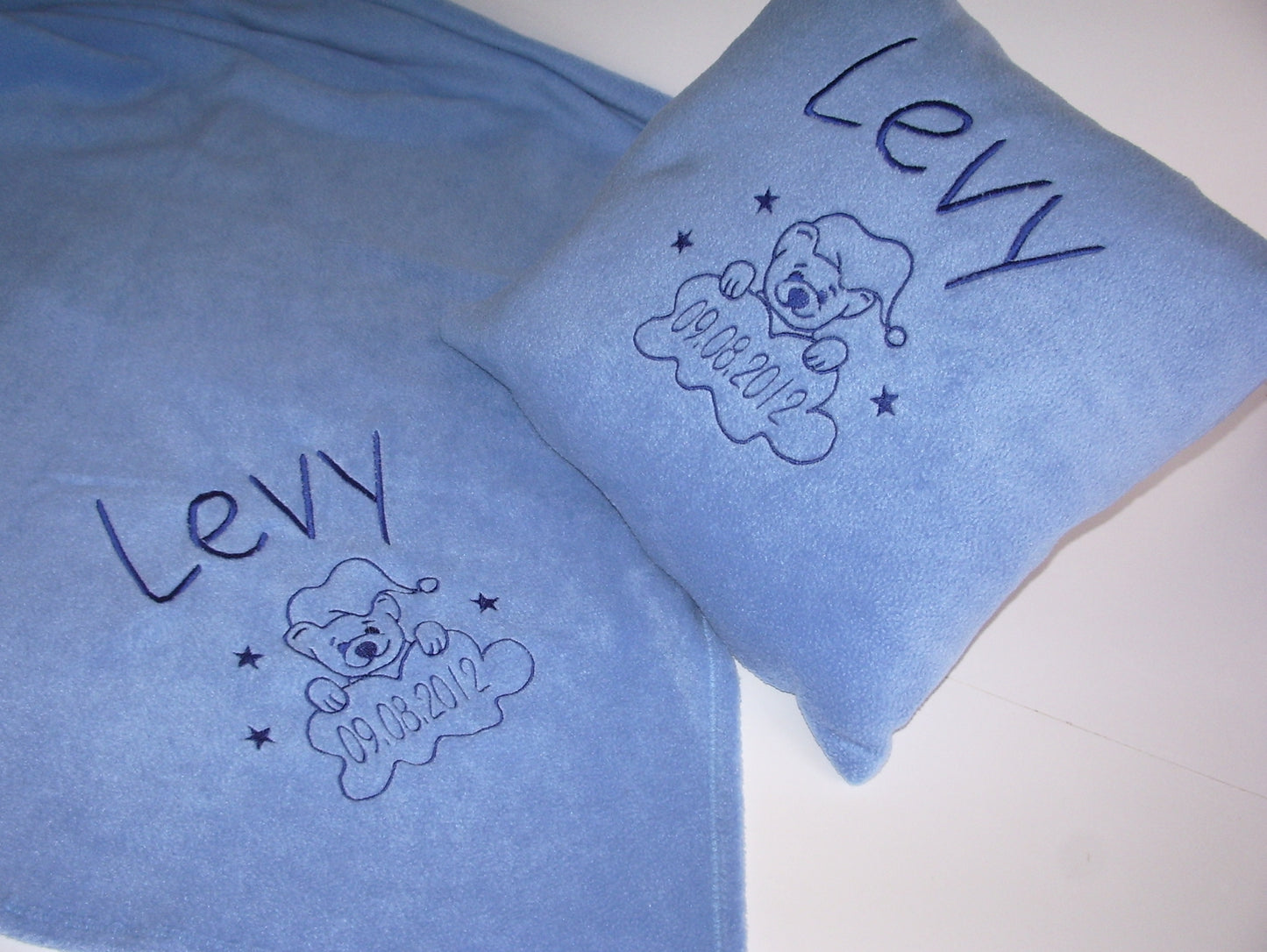 Sparset Babydecke und Kissen mit Namen bestickt *Teddy*